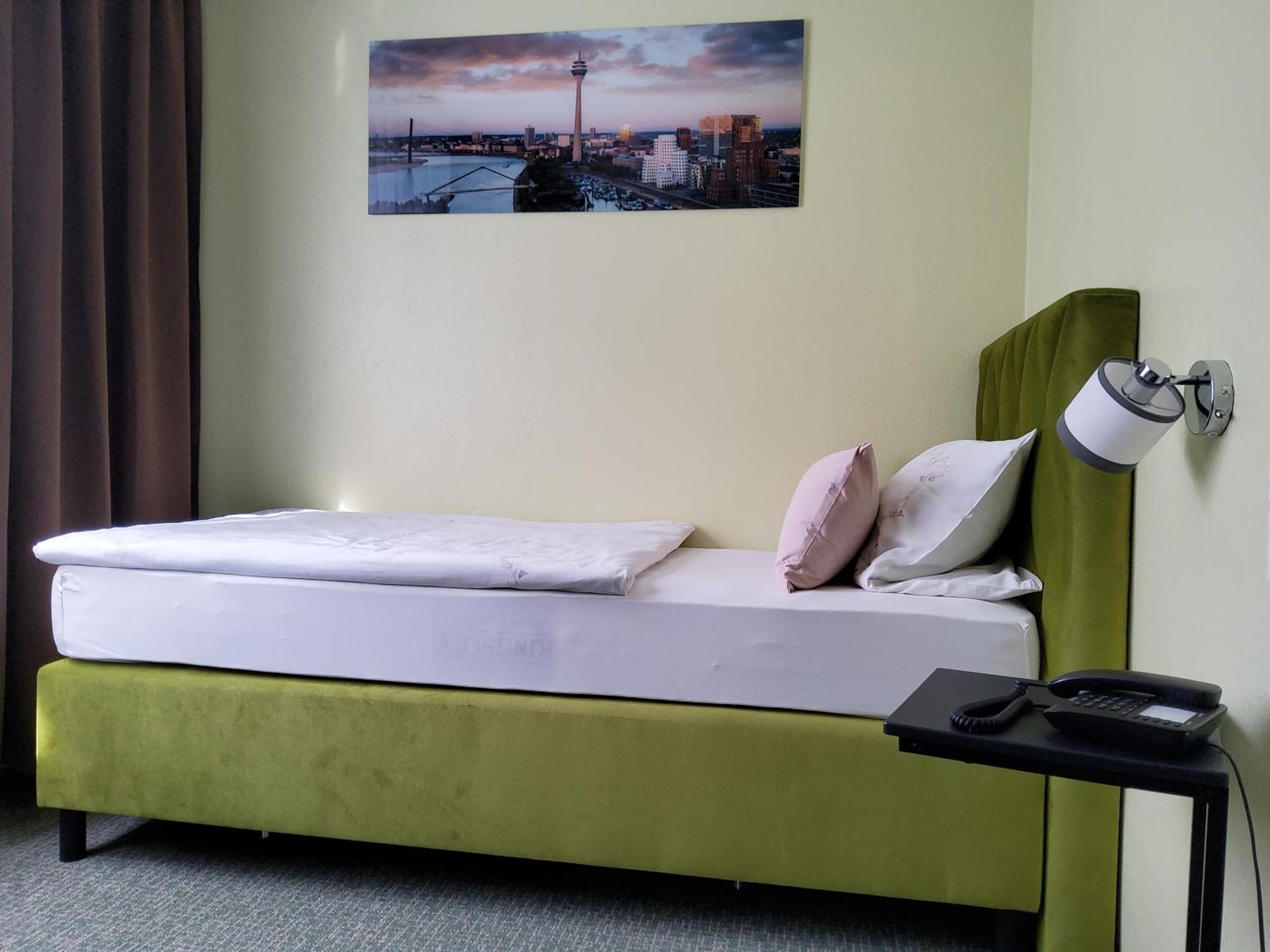 Schloss Hotel Gbr Düsseldorf Eksteriør billede